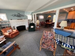 168 S Shore Ave in Groton, CT - Building Photo - Building Photo