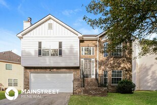 2000 Redwood Trace in Ellenwood, GA - Building Photo