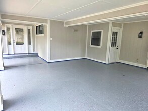 1930 Colony Dr in Irving, TX - Building Photo - Building Photo