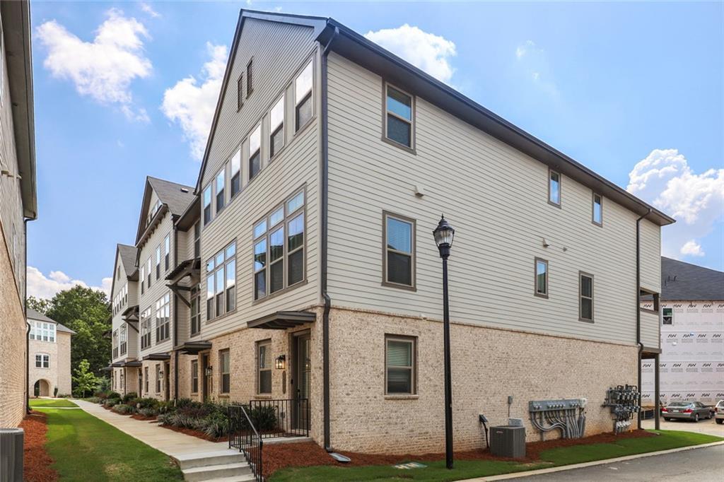 3769 Allegretto Cir in Atlanta, GA - Building Photo