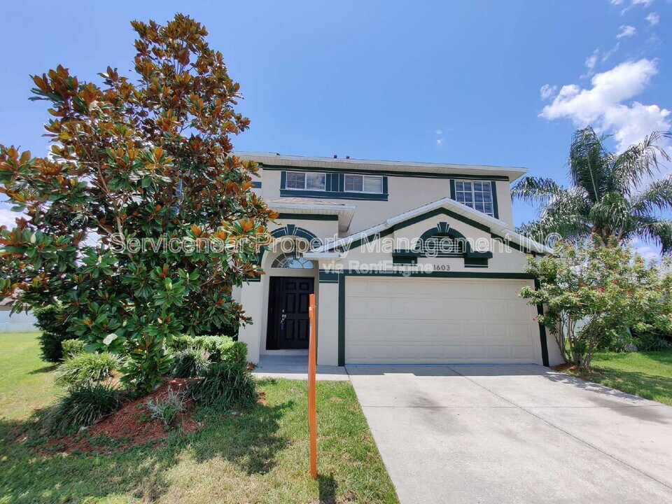 1603 Ladywell Ct in Wesley Chapel, FL - Building Photo