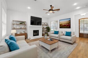 1607 Chelsea Ln in Austin, TX - Building Photo