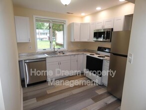 10600 Redbird Ln in Spotsylvania, VA - Foto de edificio - Building Photo