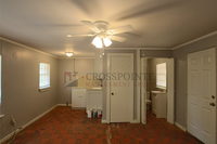 518 W Charnwood St in Tyler, TX - Building Photo - Building Photo