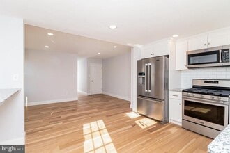 17 State Rd in Media, PA - Building Photo - Building Photo