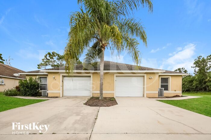317 Apartment St in Lehigh Acres, FL - Building Photo