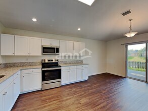 3071 Bent Bow Ln in Middleburg, FL - Building Photo - Building Photo