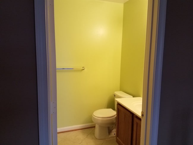 11009 Kinship Ct, Unit 2 in Manassas, VA - Building Photo - Building Photo