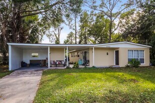 10962 Indies Dr N in Jacksonville, FL - Building Photo