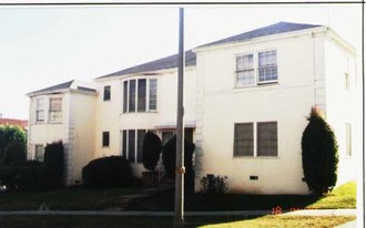 1101 S Orange Dr Apartments