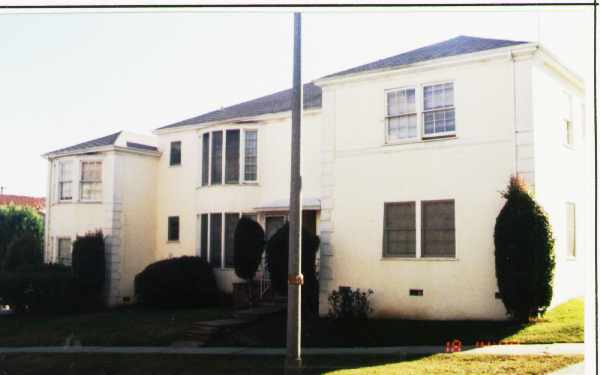 1101 S Orange Dr in Los Angeles, CA - Building Photo