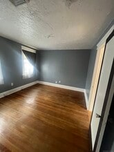 1458 Dixwell Ave in Hamden, CT - Building Photo - Building Photo