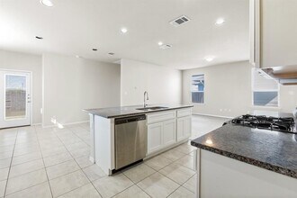 301 Tempest Trl in Maxwell, TX - Building Photo - Building Photo