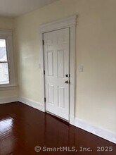 69 Upson Ave in Winchester, CT - Building Photo - Building Photo