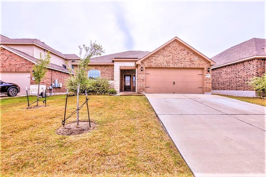 19621 Smith Gin St in Manor, TX - Building Photo