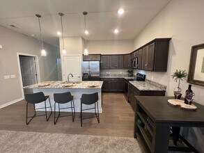 1803 Hillcrest Dr in Bellevue, NE - Building Photo - Building Photo