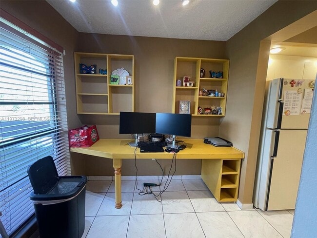 9010 SW 125th Ave in Miami, FL - Building Photo - Building Photo