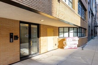 397 W 12th St in New York, NY - Building Photo - Building Photo