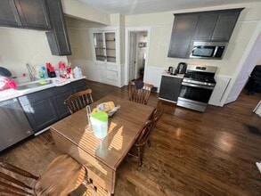 2768 N Booth St in Milwaukee, WI - Building Photo - Building Photo