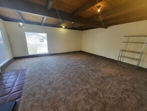 3501 Imperial Way in Carson City, NV - Building Photo - Building Photo