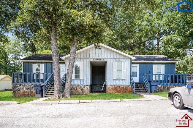 824 Bybee Branch Rd