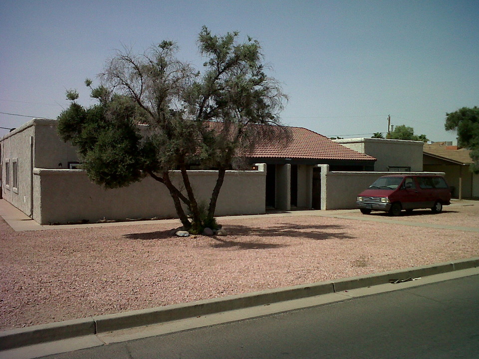 1551 E Southern Ave in Apache Junction, AZ - Building Photo