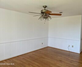 133 SE 48th St-Unit -3 in Oak Island, NC - Building Photo - Building Photo
