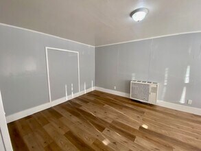 444 20th St-Unit -T444 in Richmond, CA - Building Photo - Building Photo