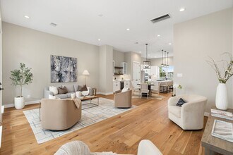 5822 Sunlight Ln in Houston, TX - Building Photo - Building Photo