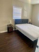 1624 Stewart St, Unit 4 in Blytheville, AR - Foto de edificio - Building Photo