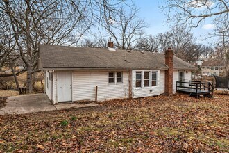 634 NE Russell Rd. in Kansas City, MO - Building Photo - Building Photo