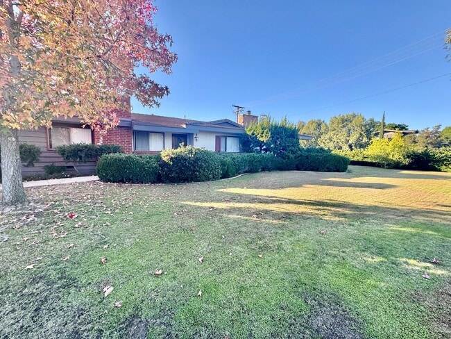 13501 Prospect Ave in Santa Ana, CA - Building Photo - Building Photo