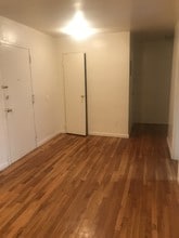 9 Summit St in East Orange, NJ - Building Photo - Building Photo