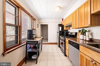 639 S Montford Ave in Baltimore, MD - Building Photo - Building Photo