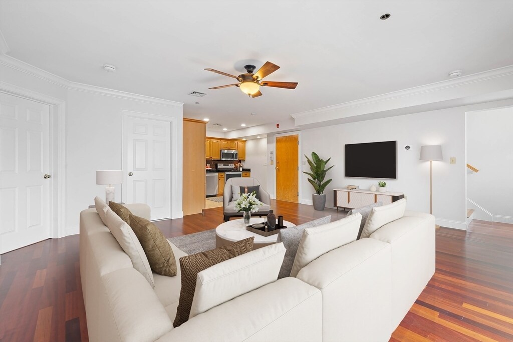 39 Fenton St in Boston, MA - Building Photo