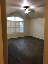 12105 Rosita Ct in Austin, TX - Building Photo - Building Photo