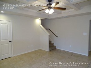6510 Melanzane Ave-Unit -#102 in San Antonio, TX - Building Photo - Building Photo