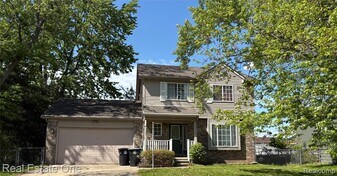 29500 Norfolk St in Livonia, MI - Building Photo