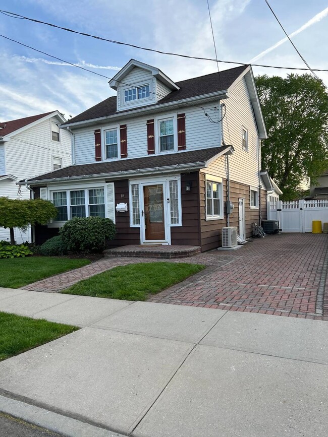 property at 18 Spruce St