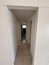 2613 NE 28th Ct in Lighthouse Point, FL - Building Photo - Building Photo