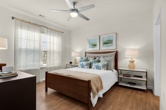 Exchange at Cedar Creek in Jacksonville, FL - Building Photo - Building Photo