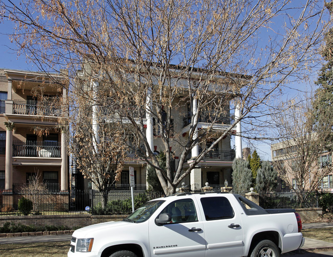 1261 Pennsylvania St in Denver, CO - Building Photo - Building Photo