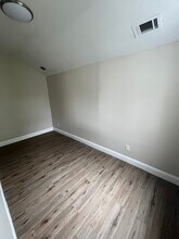 114 N 18th St in Louisville, KY - Building Photo - Building Photo