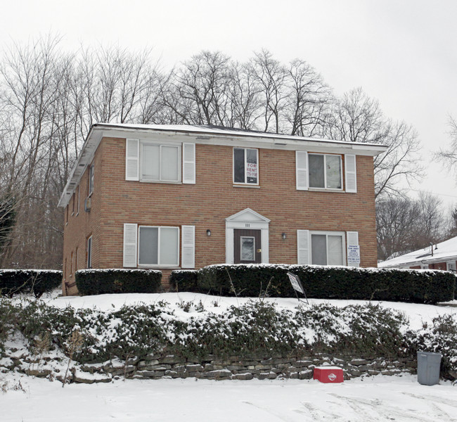 111 Bennington Dr