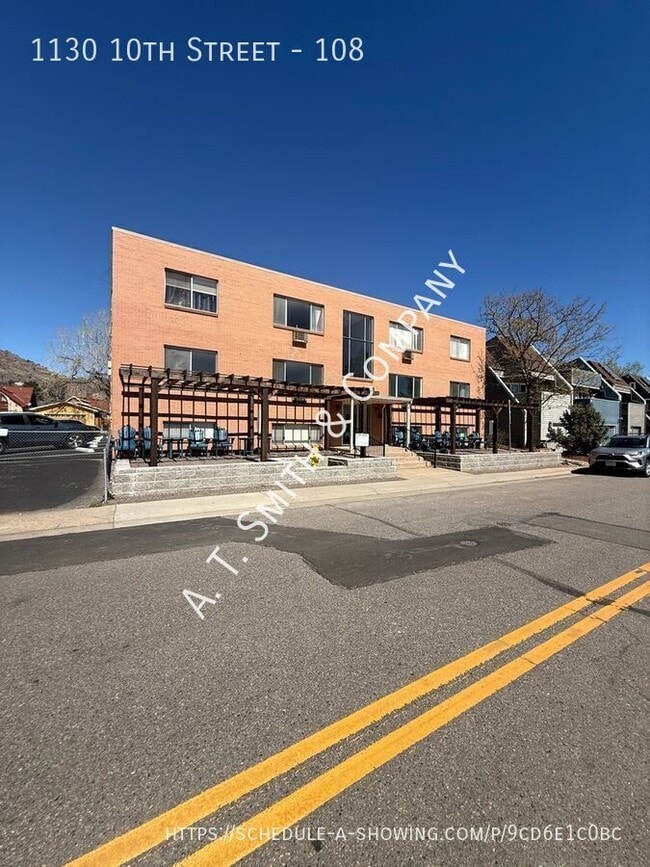 property at 1130 10th St