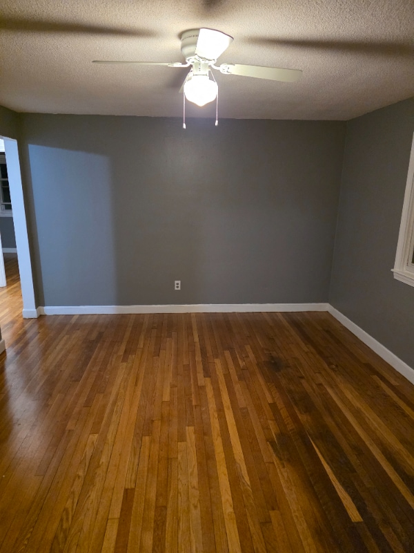 19 Glen St in Boston, MA - Foto de edificio - Building Photo