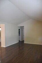553 Doral Country Dr in Nashville, TN - Building Photo - Building Photo