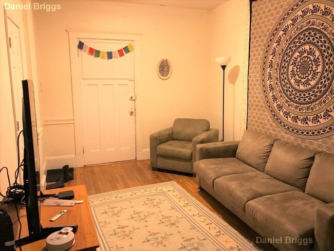 322 St Paul St-Unit -27 in Brookline, MA - Building Photo - Building Photo