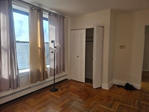 144 Old Bergen Rd, Unit B5 in Jersey City, NJ - Foto de edificio - Building Photo