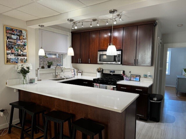 909 Saint Rita Ave, Unit 2S in Clayton, MO - Foto de edificio - Building Photo